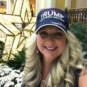 Meet your Posher, Rhonda robinson